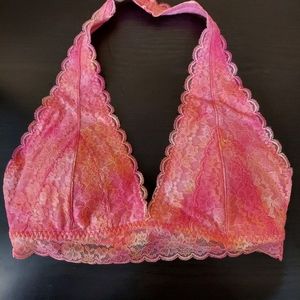 NWT GILLY HICKS Lace Halter Bralette